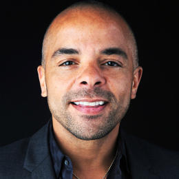 <b>Jonathan Mildenhall</b> - 3050679-inline-i-2-how-airbnb-plans-to-create-a-brand-that-defines-a-generation-and-a-company